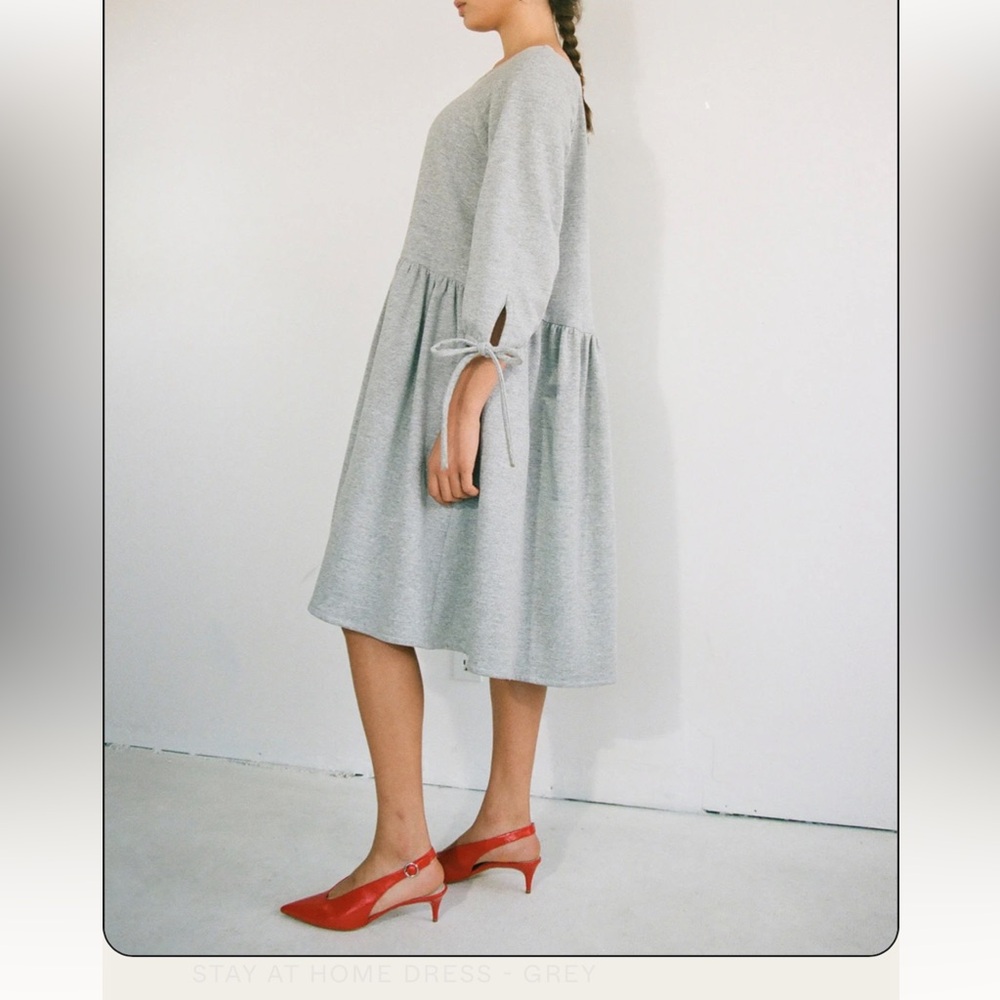Eliza Faulkner cozy gray dress - Picture 2 of 8